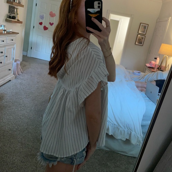 Striped Ruffle Top - Picture 3 of 5